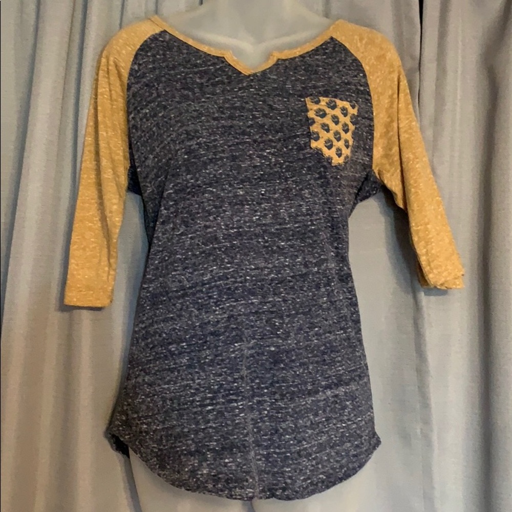 Pitt Panthers Quarter Sleeve Shirt